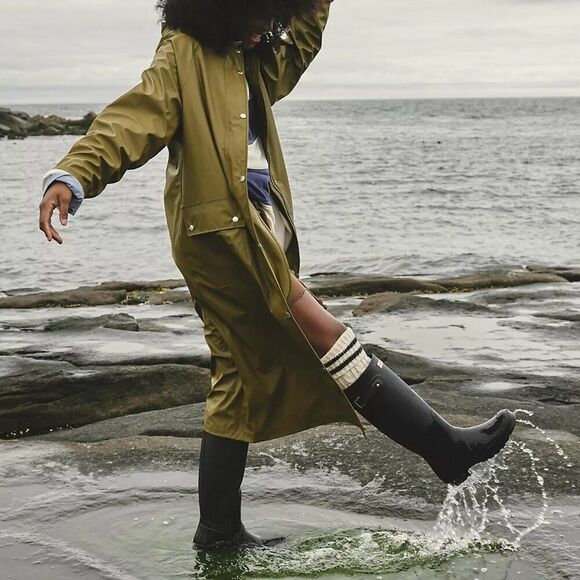 Hunter Navy Matt Tall Rain Boots Navy- wore one times, mint condition - Picture 3 of 16